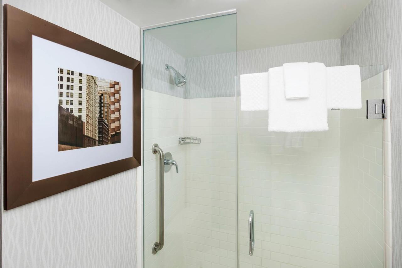 Springhill Suites Chicago Downtown/River North Buitenkant foto